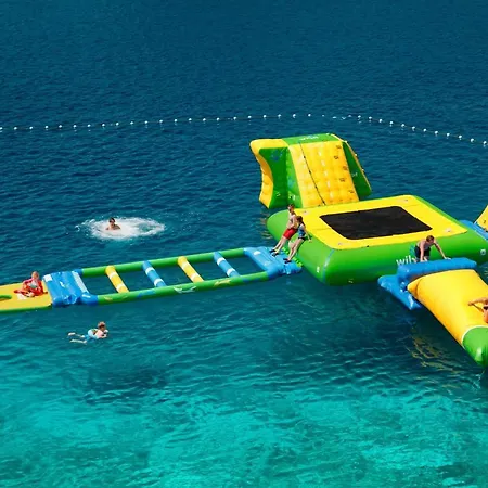 Gava Waterman Island 4*